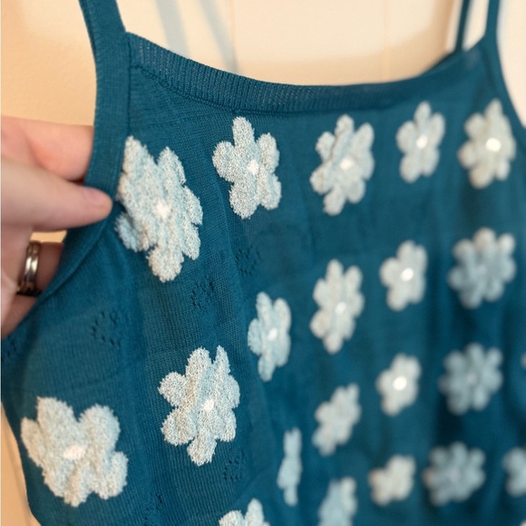 Lea & Viola Anthropologie Tank Top Women’s Medium Blue Daisy Knit Boho Preppy - Picture 3 of 9